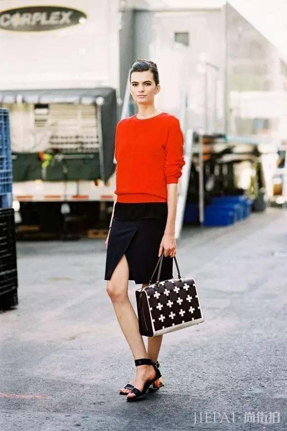 8个经典的色彩搭配，让你秋季穿衣轻松赚足回头率！