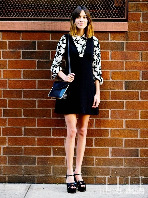 刘雯杨紫这样穿衬衫！下半年最火穿法学起来