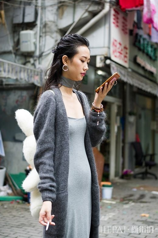 上海的年轻人们，街拍都流行这样穿！