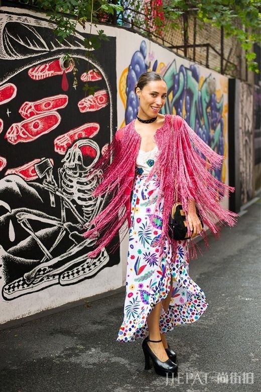 上海的年轻人们，街拍都流行这样穿！