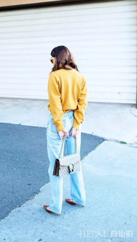 博主“私房牛仔裤”街拍 买到完美牛仔裤堪比找 Soul Mate!