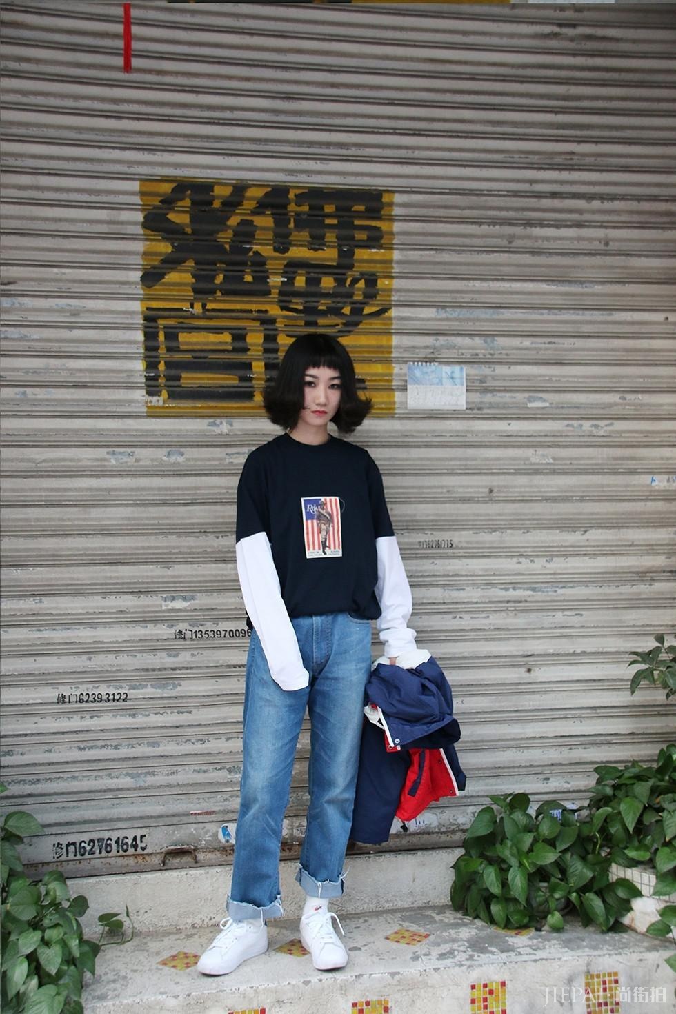 街拍示范 那些“做作”的摆拍照如何自然拍出来的