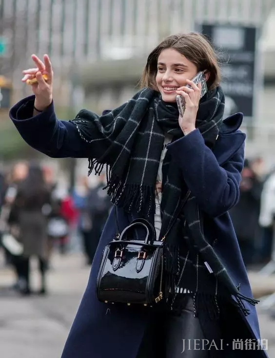 梨形、苹果型身材分别该穿什么样的大衣？对号入座不出错！