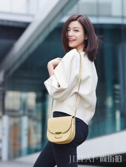 陈妍希街拍 越来越有女人味