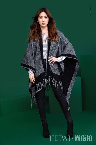 「Song Style」！宋慧乔时尚演绎都市女性造型