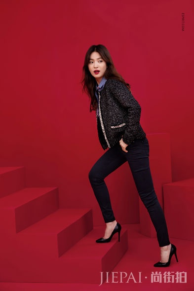 「Song Style」！宋慧乔时尚演绎都市女性造型