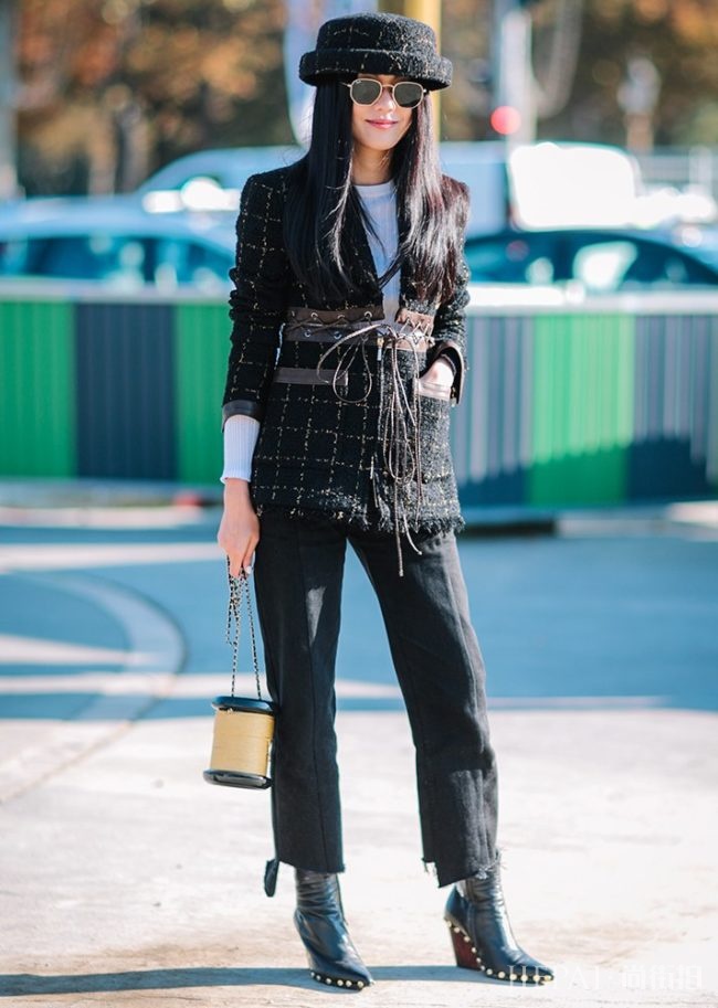 秋冬气势火力全开：个性靴款必学搭配法则