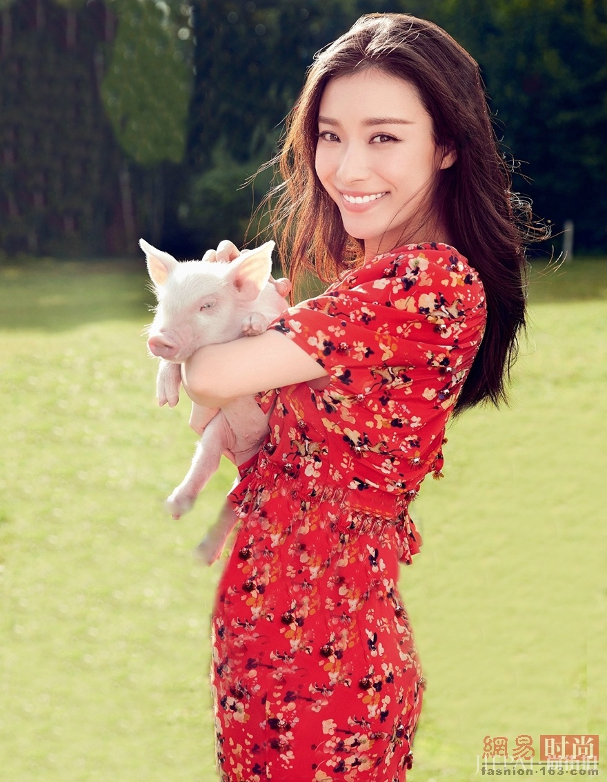 倪妮登杂志封面 元气满满的少女妮