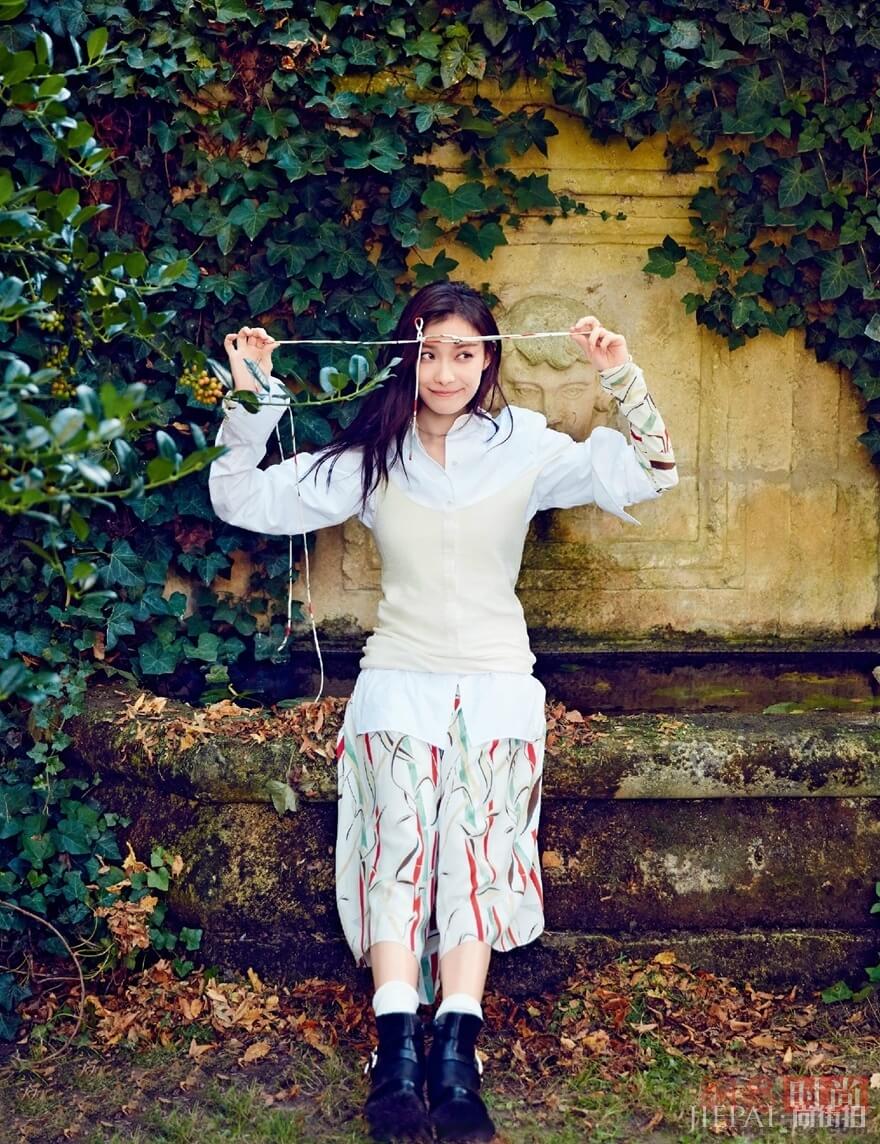 倪妮登杂志封面 元气满满的少女妮