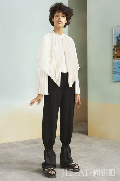 运动风格X浪漫情怀:Stella McCartney2017早春女装系列