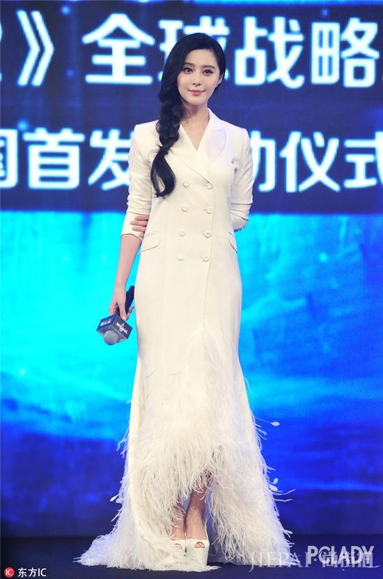 范爷亲示白色显瘦最正确的打开方式