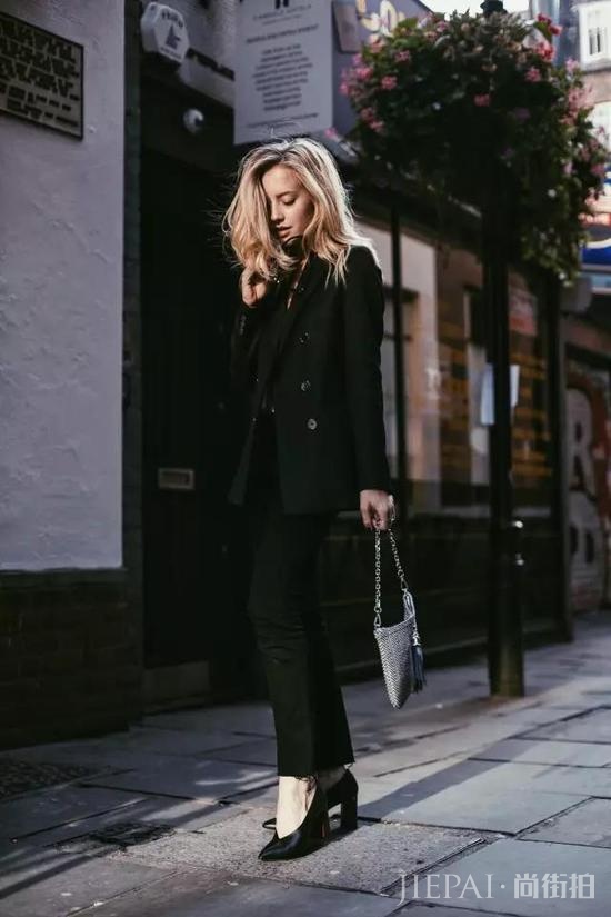 身高不是限制 看欧美不足160cm潮女街拍可以这样美