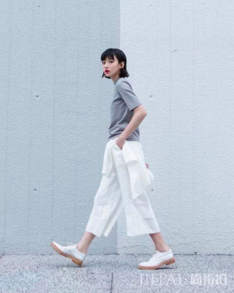 文青女神穿搭参考！看Angela Yuen清纯气质造型