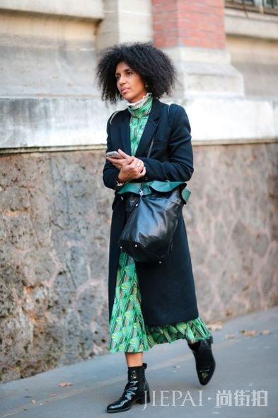 Pantone 2017代表色：森林绿色清新街拍灵感