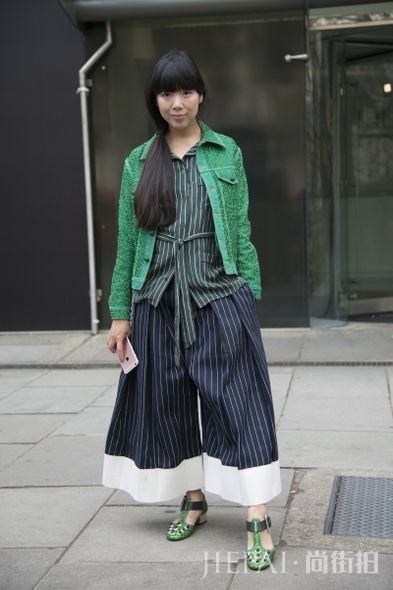 Pantone 2017代表色：森林绿色清新街拍灵感