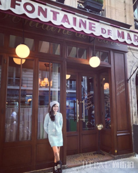 穿出女性妩媚！李施嬅工作和私下的时尚配搭