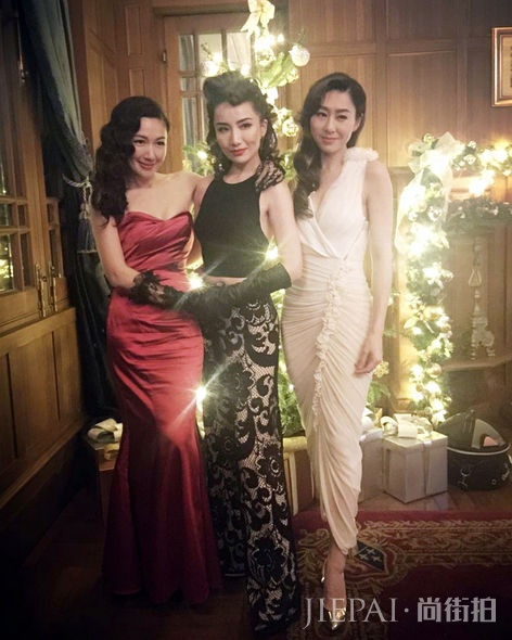 穿出女性妩媚！李施嬅工作和私下的时尚配搭