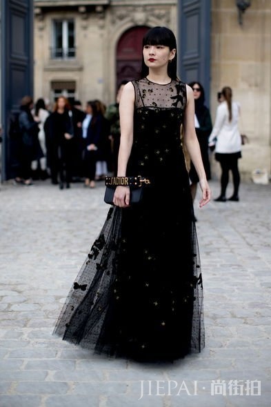 Paris-Str-RF17-4958_img_885_590
