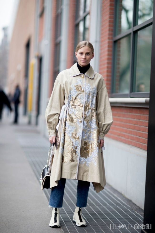 2017年秋冬米兰时装周的街拍特辑