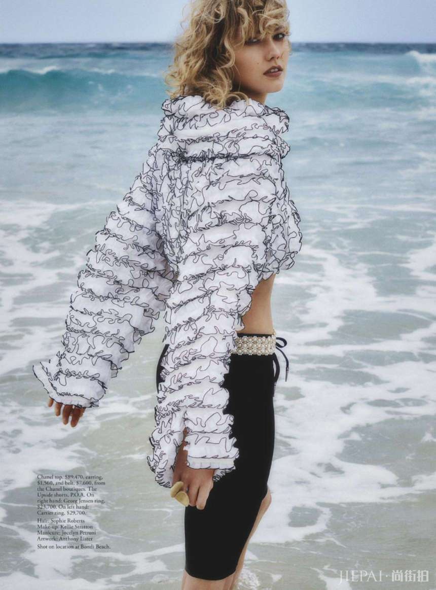 thefemin-watch-karlie-kloss-for-vogue-australia-april-2017-02