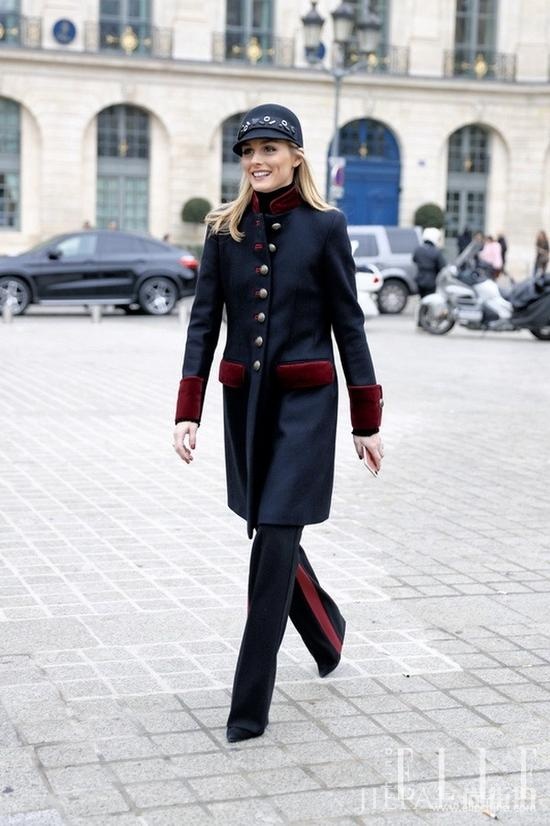 潮人街拍示范 “拖地”阔腿裤 穿出2米大长腿