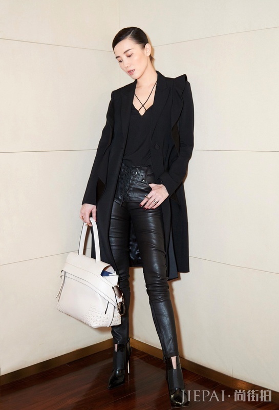 春季的长外套怎么搭？宋佳亲自穿给你看