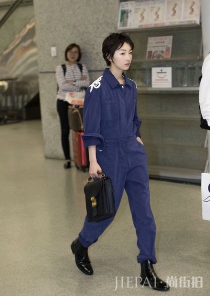 不容错过！这个手袋是女星街拍常用的新宠儿