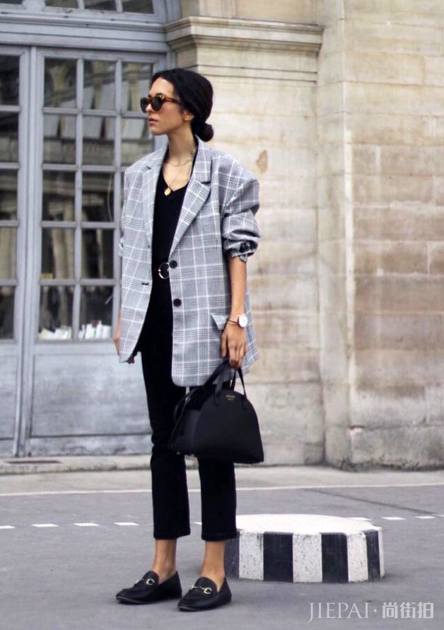 欧美街拍 衬衫与裙子搭配也能很时髦