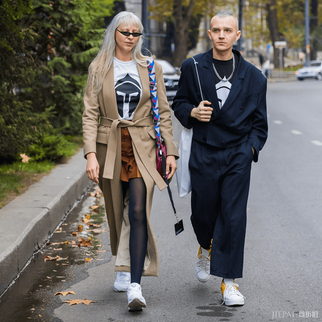欧美街拍 今年冬季的长大衣，就以梦游般的心情定胜负