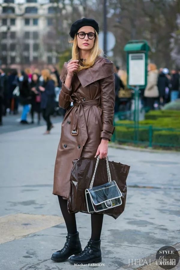 欧美街拍 长大衣是冬季里毫不费力的法式优雅!