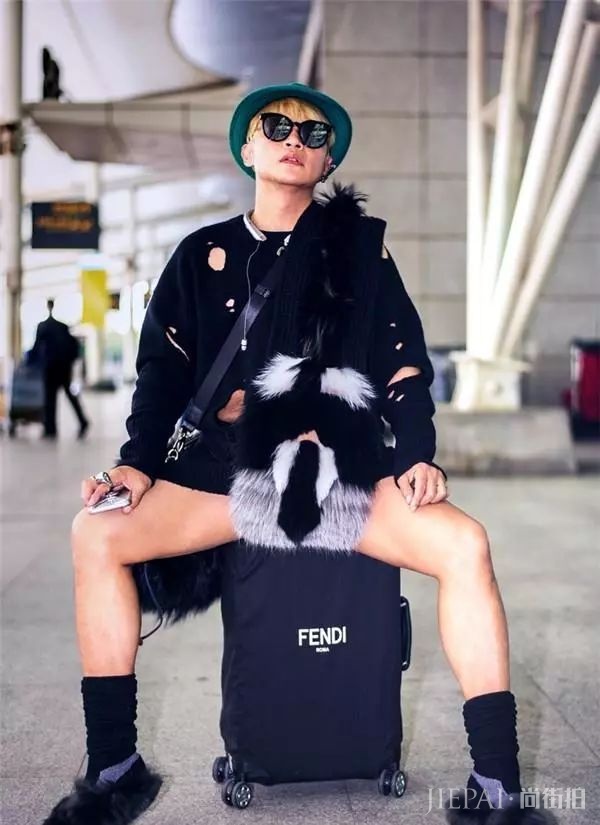 年终盘点之明星街拍黑红榜