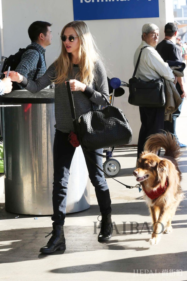 欧美明星街拍| 超杀女“消肿”颜值飙升!才美不久的贝拉又变回了马脸拉...