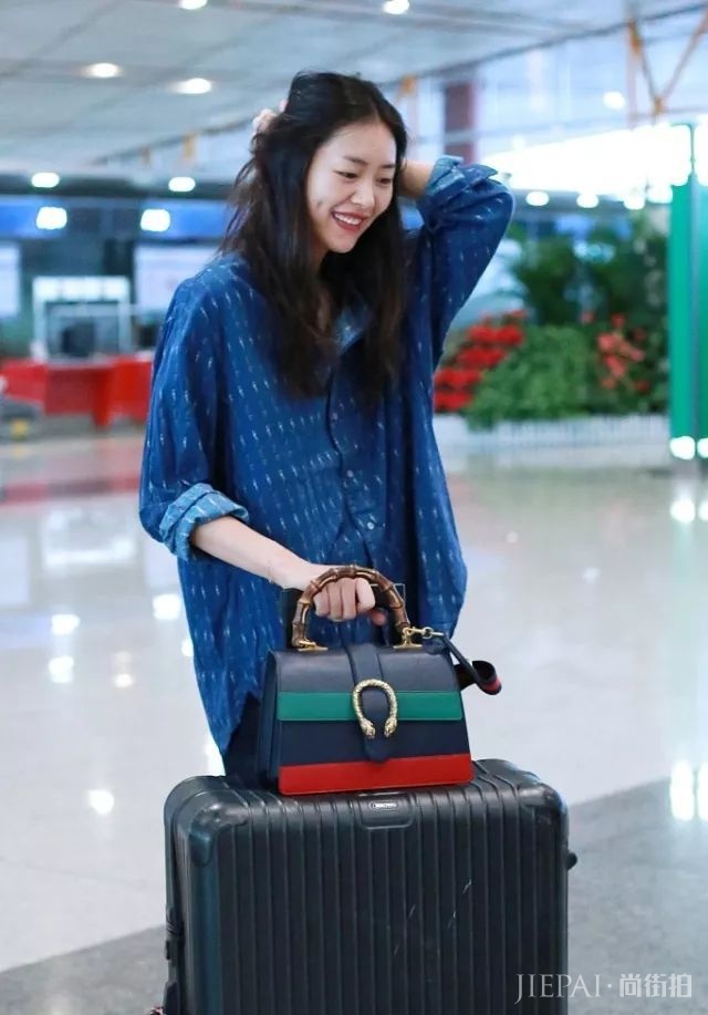 年终盘点之明星街拍黑红榜