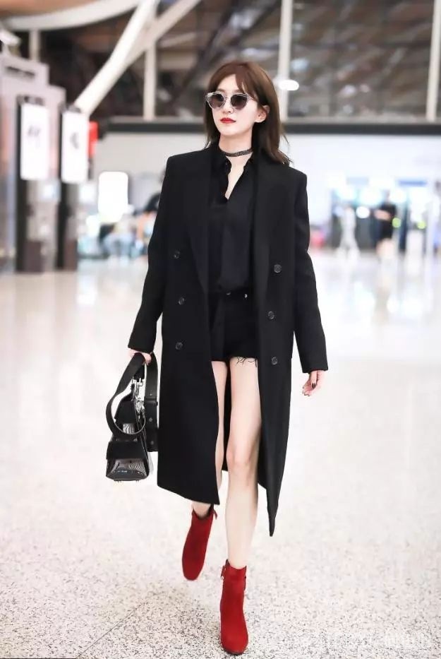 年终盘点之明星街拍黑红榜