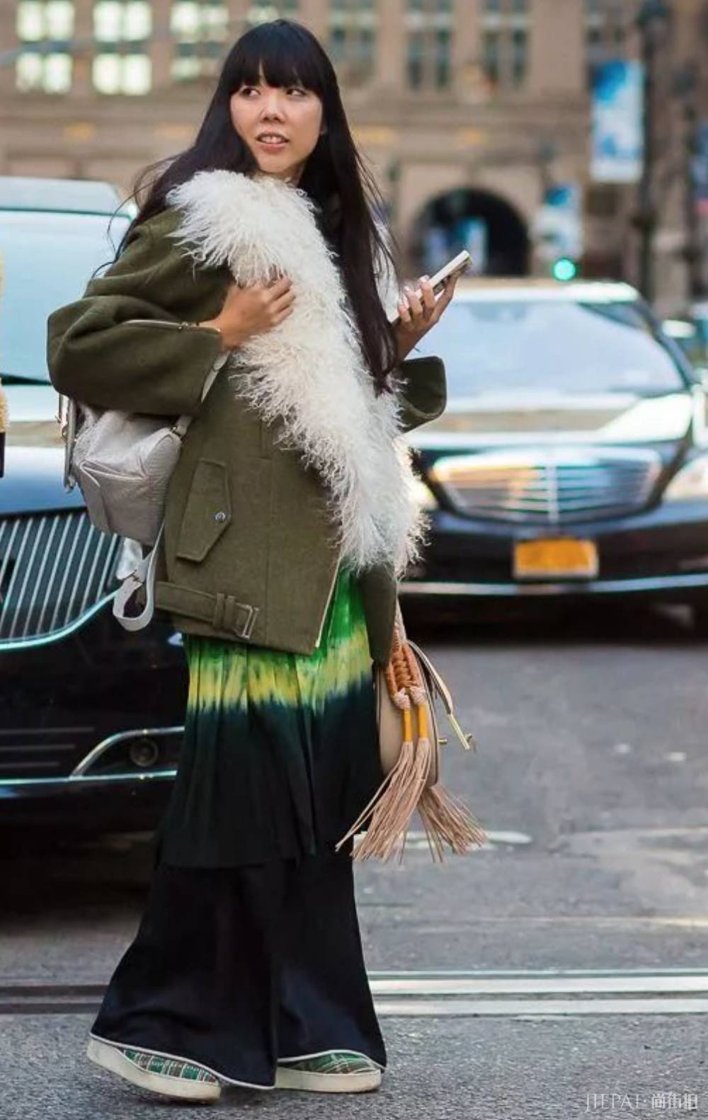 优雅也要可爱，不「长毛」的冬季如何时髦