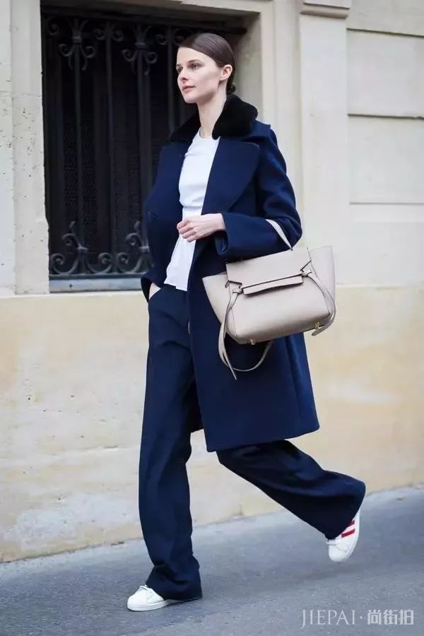 时尚街拍 长外套+阔腿裤这么好看，穿不对也白费！