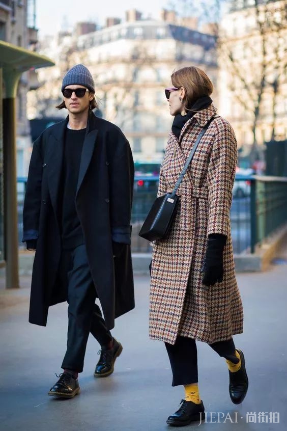 时尚街拍 长外套+阔腿裤这么好看，穿不对也白费！