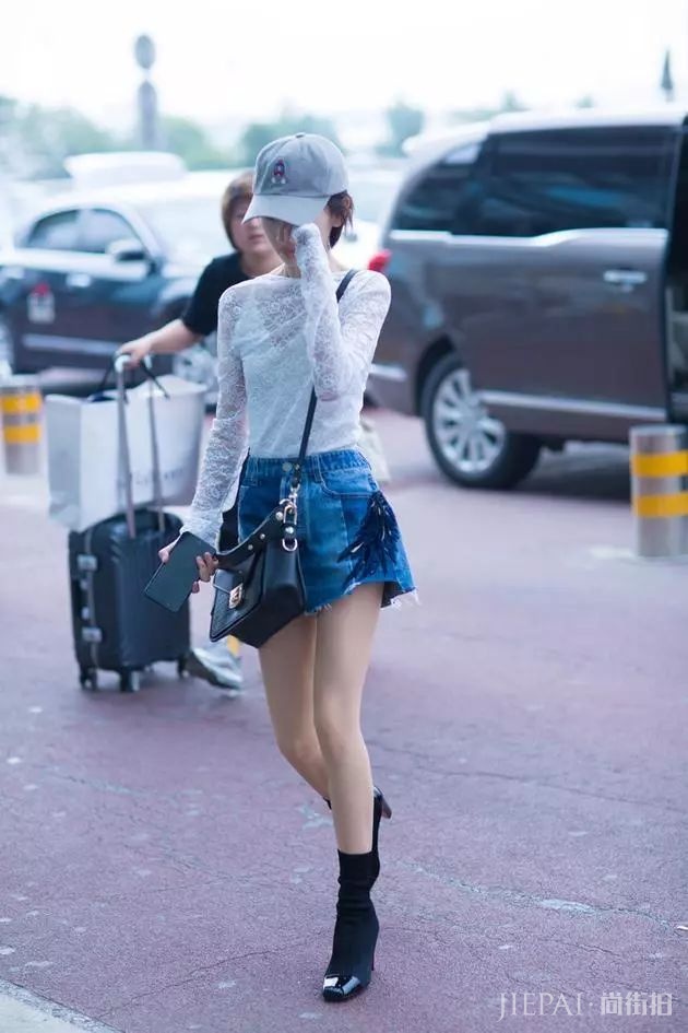 年终盘点之明星街拍黑红榜