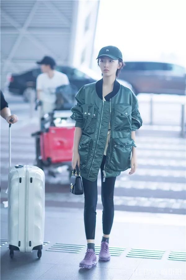 年终盘点之明星街拍黑红榜