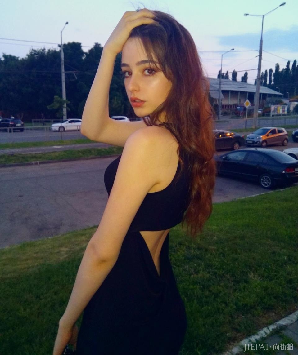 99年少女模特Dasha Taran私照合辑：可纯真可性感，360度无死角！