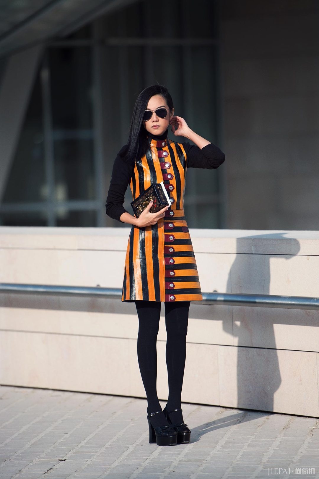 摄影师Jason Jean街拍作品集：用复古色调演绎摩登美人！