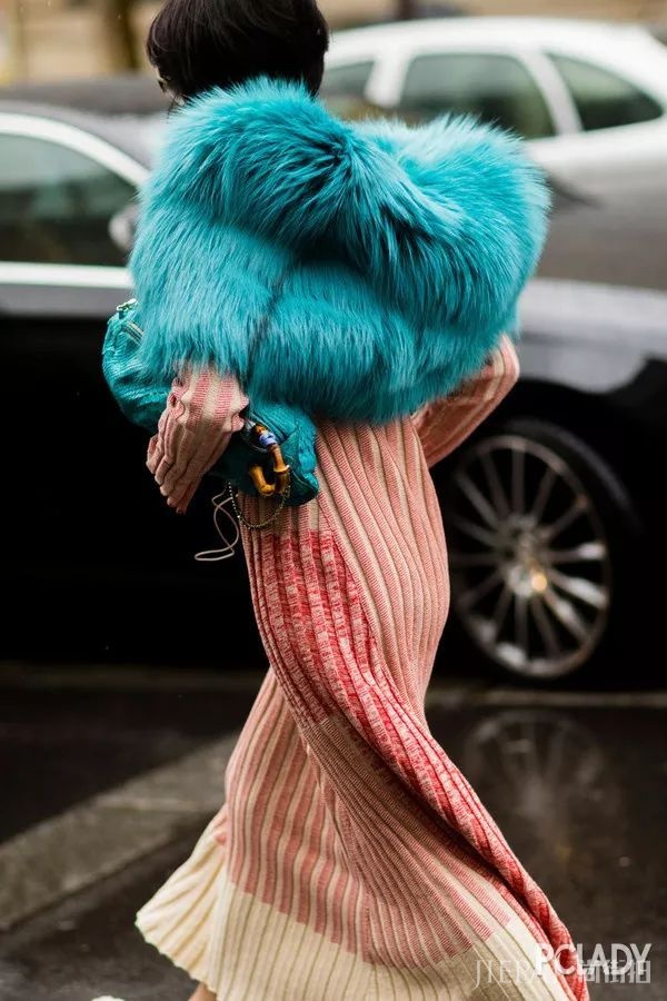 2018年穿上就变美的六条裙子就是它们！