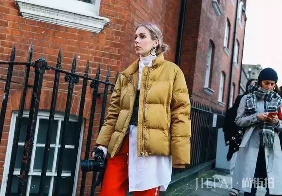 女人衣角“塞”得好,冬天穿衣没烦恼!