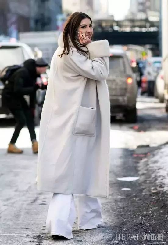 大衣配阔腿裤？街拍超好看好吗！