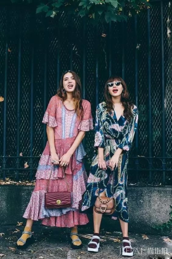 你一定在找最美的连衣裙 这几条绝对让你撩爆春天