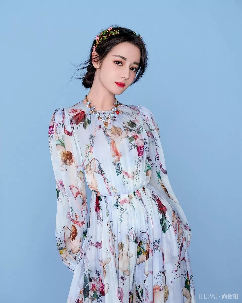 2018流行开满花的裙子，巨美巨时髦！！