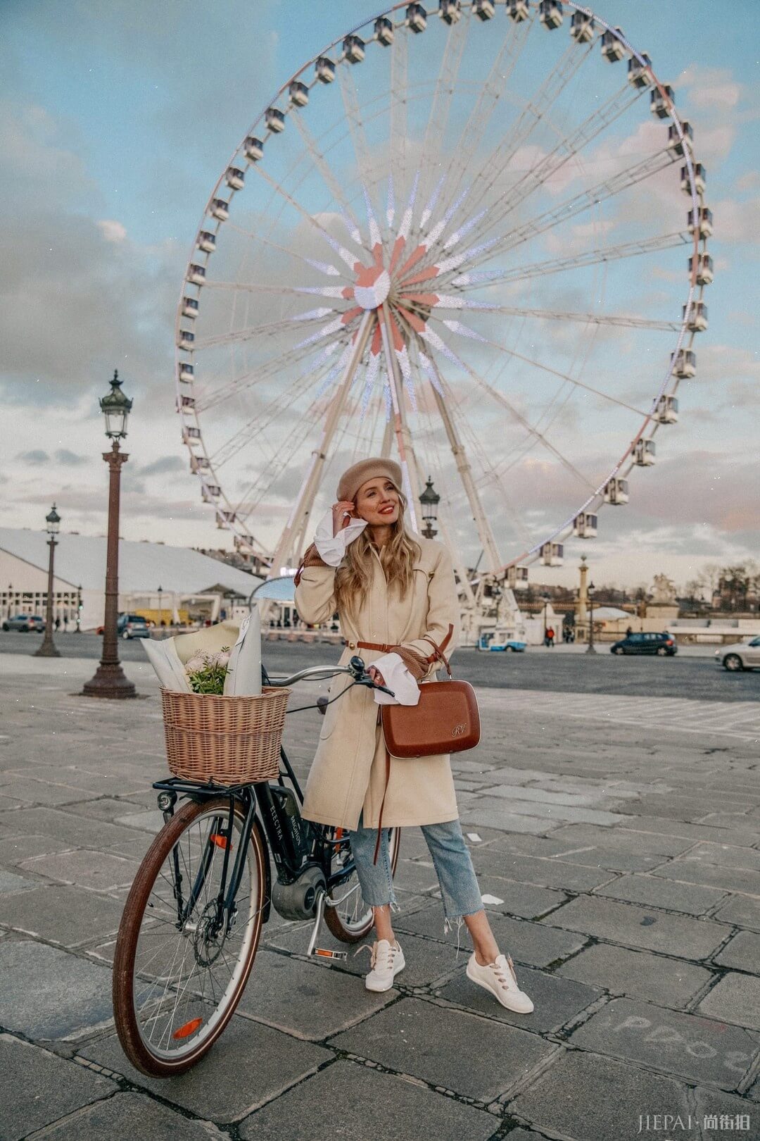 看多了明星，来跟这几位网红博主学不同风格穿搭，浪漫一个春夏！