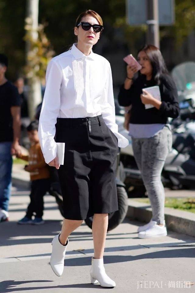 “奶奶鞋”之后周冬雨又带火“爸爸裤”：小短腿们的夏季救星！