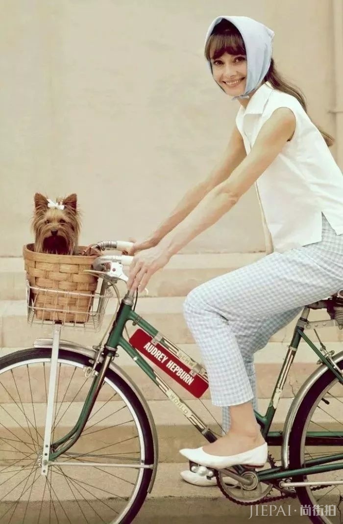 阔腿裤搭配，夏季穿它很显瘦