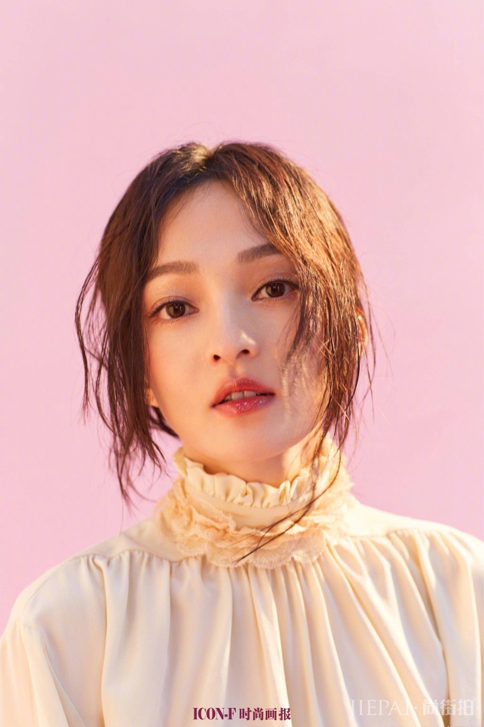 张韶涵时尚杂志大片出街，美出新高度！